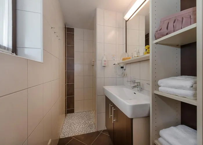 Gastein Living شقة